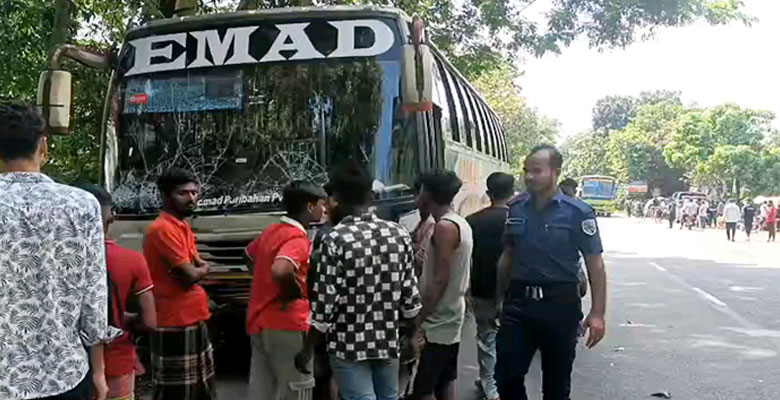http://fbnews247.com/wp-content/uploads/2025/09/Gopalgonj-Accident.jpg