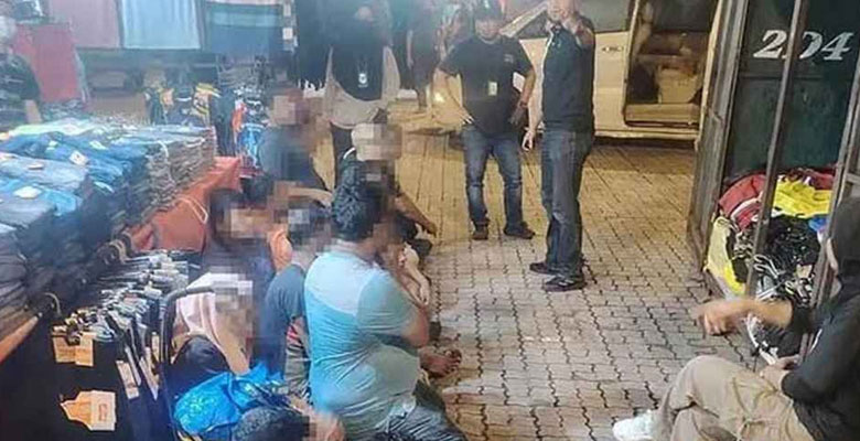http://fbnews247.com/wp-content/uploads/2025/09/Malayeshia-BD-Arrest.jpg