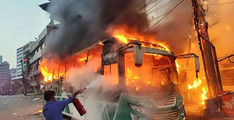 http://fbnews247.com/wp-content/uploads/2025/10/Bus-Fire.jpg