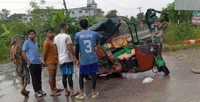 http://fbnews247.com/wp-content/uploads/2025/10/Gazipur-Accident.jpg