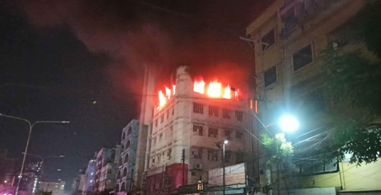 http://fbnews247.com/wp-content/uploads/2025/10/Mirpur-Fire-1.jpg