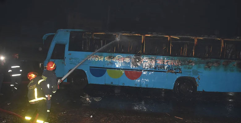 https://fbnews247.com/wp-content/uploads/2024/01/Jessore-Bus-Fire.jpg