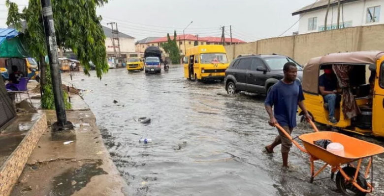 https://fbnews247.com/wp-content/uploads/2024/08/Nigeria-Flood.jpg