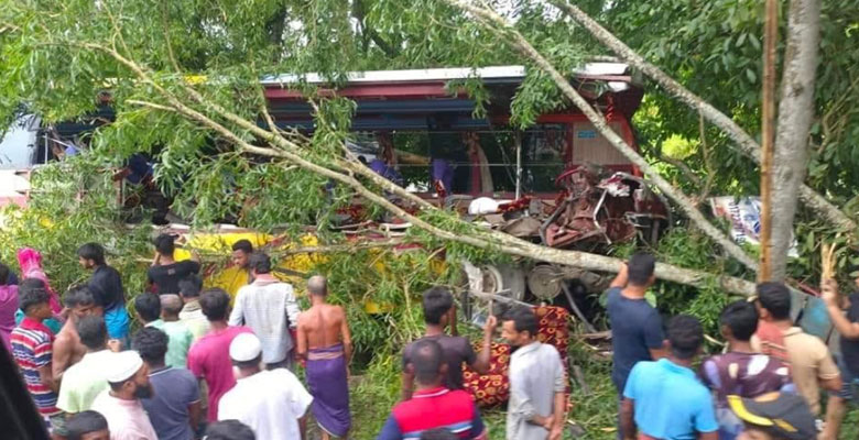 https://fbnews247.com/wp-content/uploads/2024/09/Gopalgonj-Accident.jpg