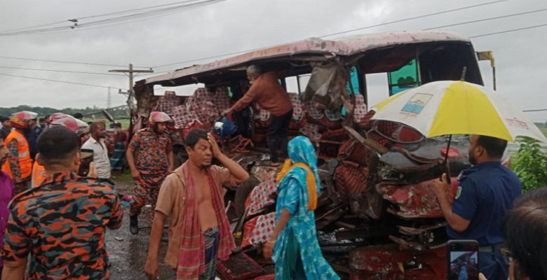 https://fbnews247.com/wp-content/uploads/2024/09/Manikgonj-Accident.jpg-2.jpg