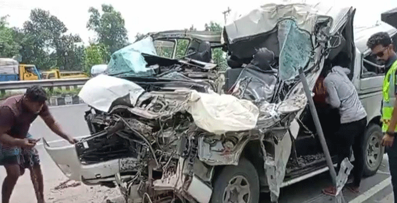 https://fbnews247.com/wp-content/uploads/2025/06/Tangail-Accident.png