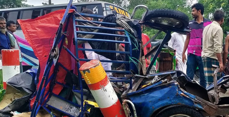 https://fbnews247.com/wp-content/uploads/2025/06/Tarakanda-Accident.jpg