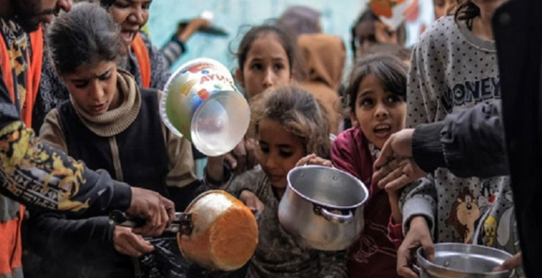 https://fbnews247.com/wp-content/uploads/2025/08/Gaza-Woman.jpg