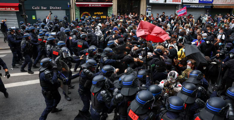 https://fbnews247.com/wp-content/uploads/2025/09/Franch-Protest.jpg