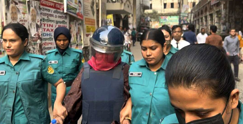 https://fbnews247.com/wp-content/uploads/2025/11/Dhanmondi-Arrest.jpg