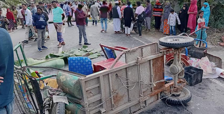 https://fbnews247.com/wp-content/uploads/2025/11/Dinajpur-Accident.jpg