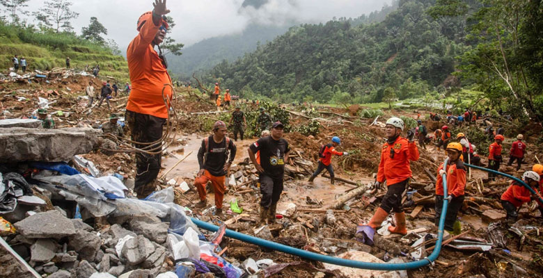 https://fbnews247.com/wp-content/uploads/2026/01/Indonesia-Landslide.jpg