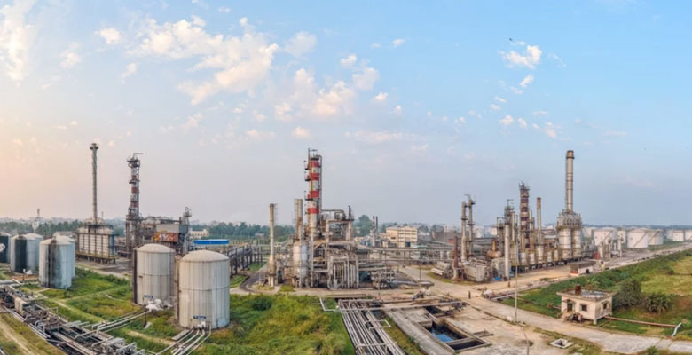 প্রায় তিন সপ্তাহ পর সচল ইস্টার্ন রিফাইনারি