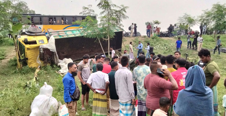 https://fbnews247.com/wp-content/uploads/2026/05/Tangail-Accident-1.jpg