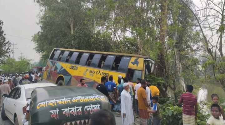 https://fbnews247.com/wp-content/uploads/2026/06/Sirajgonj-Accident.png