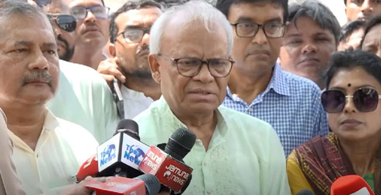 জ্বালানি সংকটের জন্য সরকার দায়ী নয়: রিজভী
